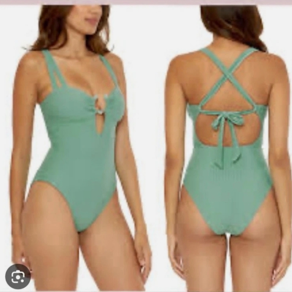 NWT Becca Swim Line In The Sand Ribbed One Piece White Size Medium - Picture 2 of 8